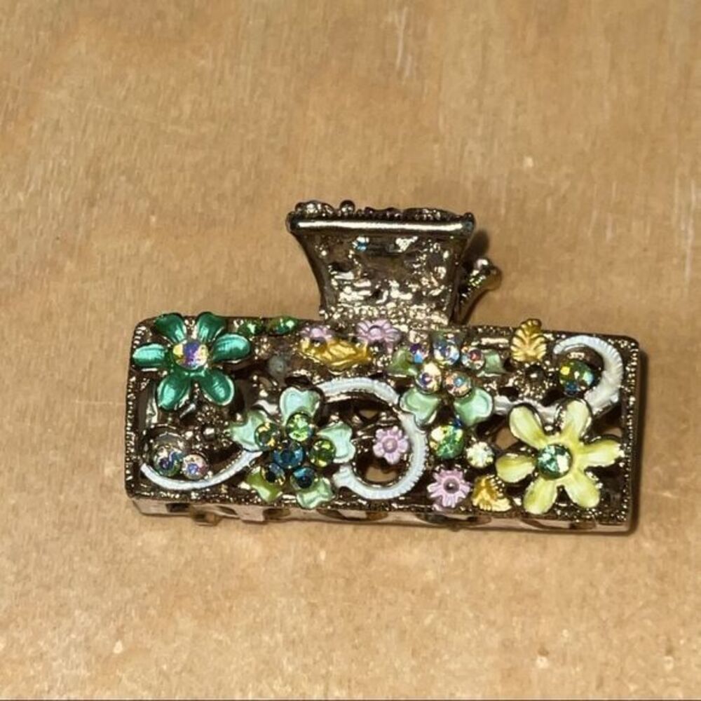 Vintage Rhinestone Hair Clip